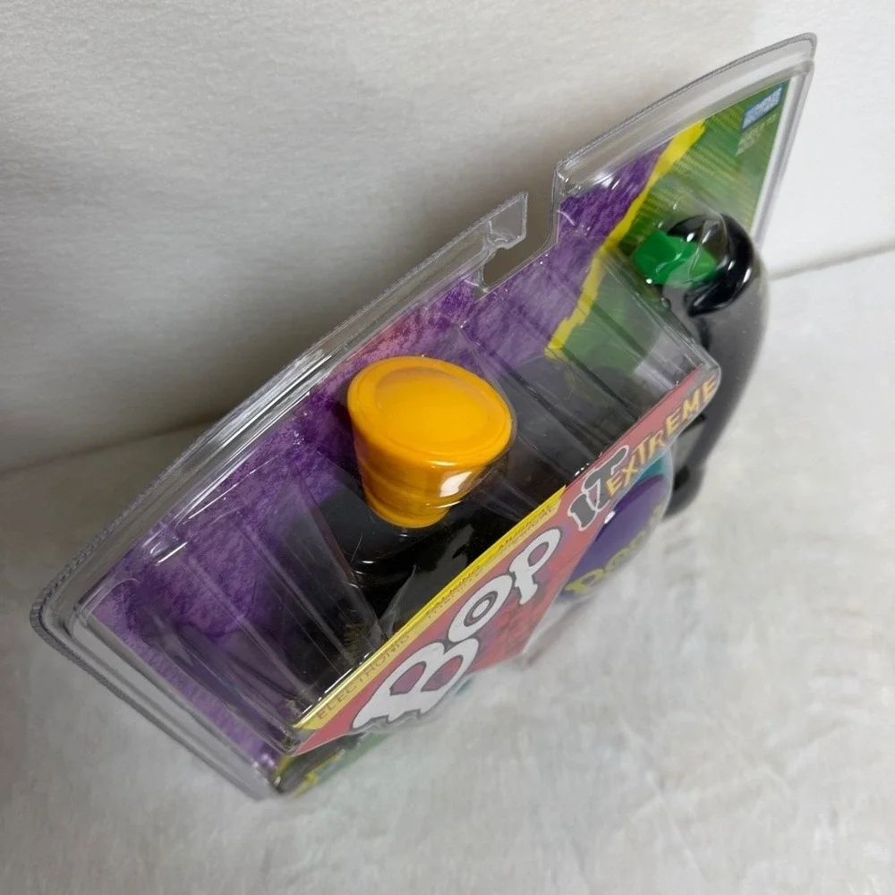New in Box Vintage Bop It Extreme Handheld Electronic Game Original Toy 1999